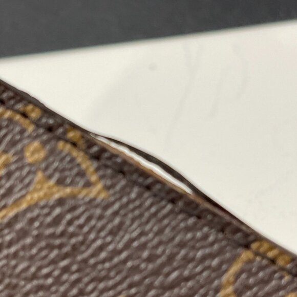 Louis Vuitton Neverfull Monogram Pouch Red Interior (141997) - Picture 9 of 9